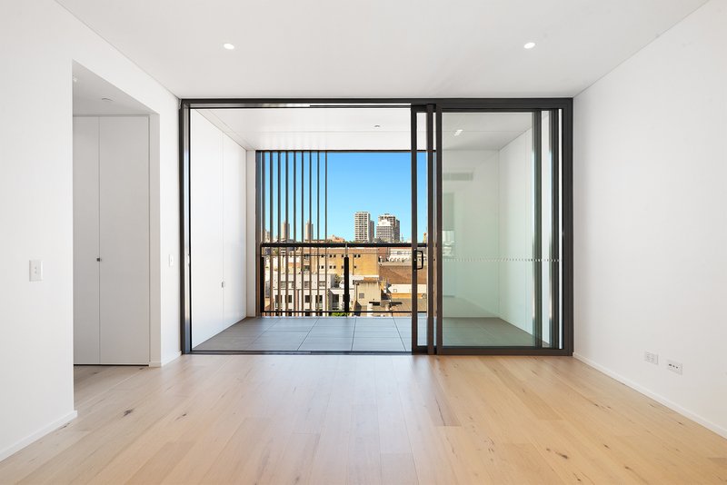 Photo - 604/85 O'Connor Street, Chippendale NSW 2008 - Image 2