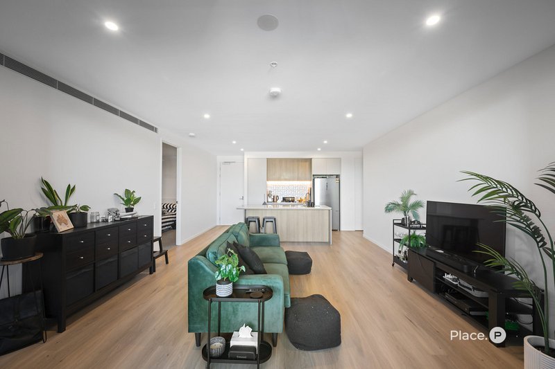 Photo - 604/89 Lytton Road, East Brisbane QLD 4169 - Image 3
