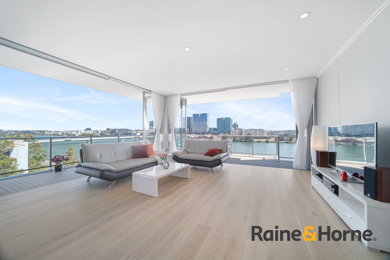 Photo - 604B/3 Timbrol Ave , Rhodes NSW 2138 - Image 5