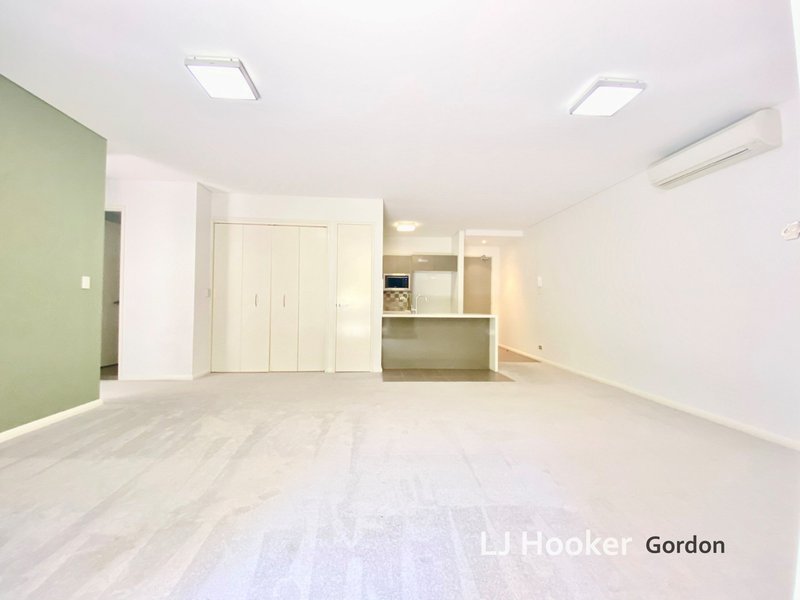 Photo - 605/10 Avon Road, Pymble NSW 2073 - Image 2