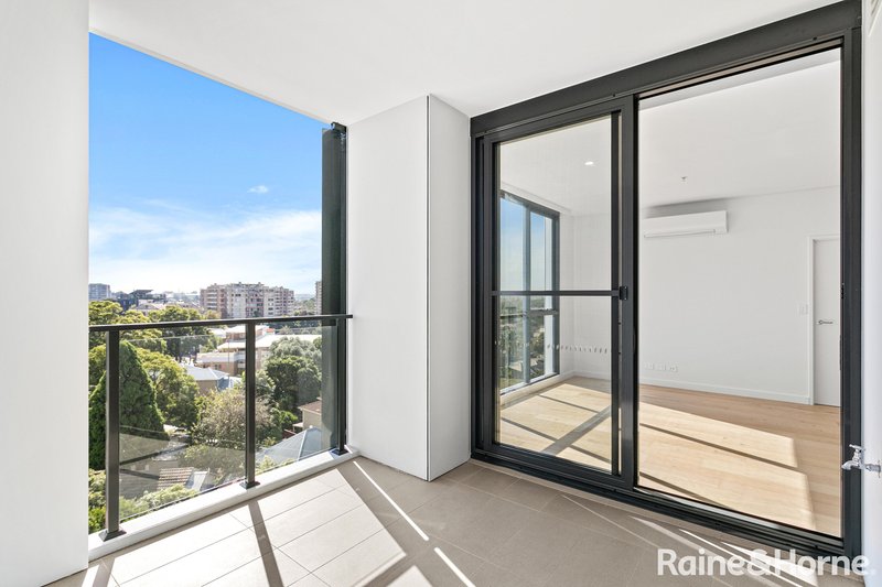 Photo - 605/12 Stanley Street, Kogarah NSW 2217 - Image 1