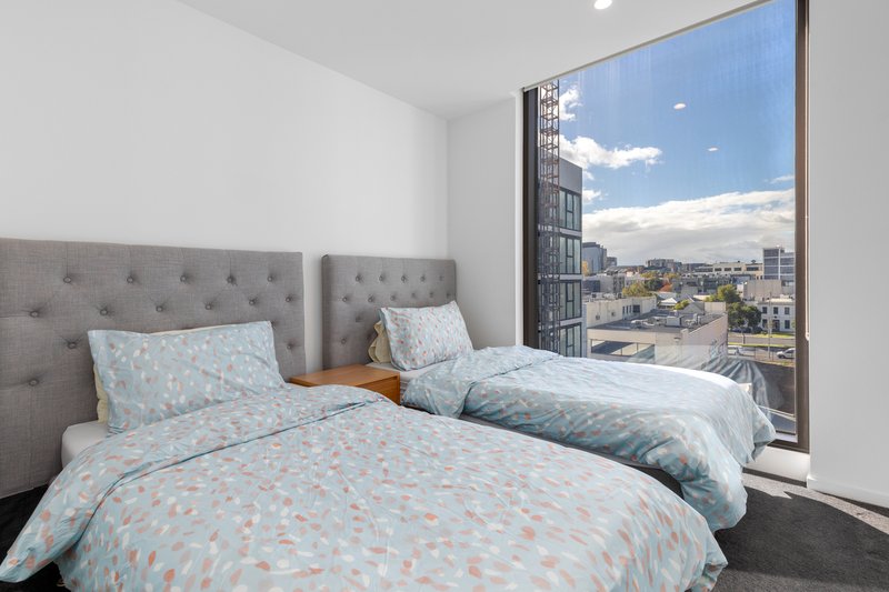 Photo - 605/121 Rosslyn Street, West Melbourne VIC 3003 - Image 7