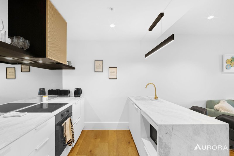 Photo - 605/14 Ella Street, Newstead QLD 4006 - Image 3