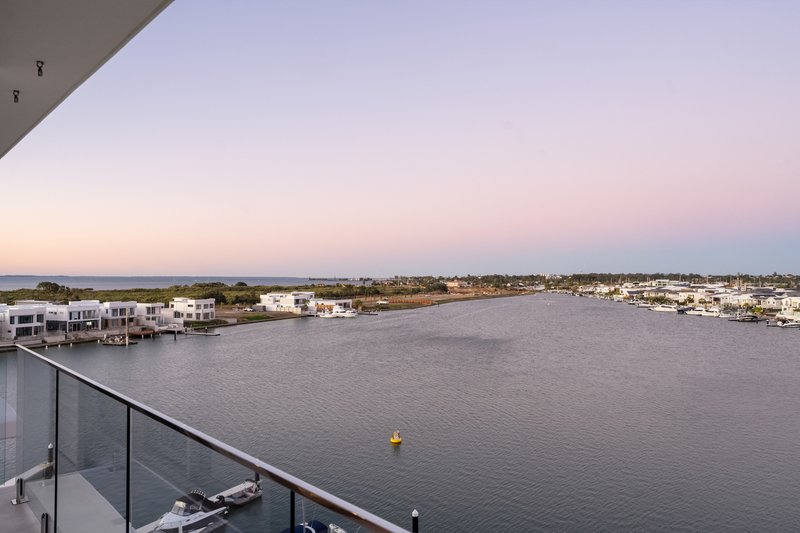 Photo - 605/15 Aqua Street, Newport QLD 4020 - Image 6