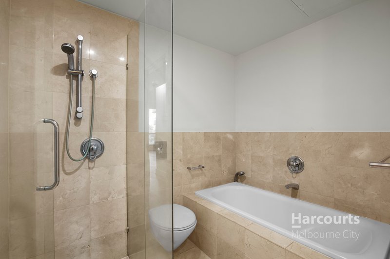 Photo - 605/19 Queens Road, Melbourne VIC 3004 - Image 7