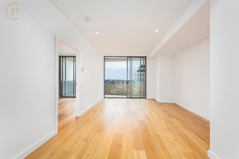 Photo - 605/221 Miller Street, North Sydney NSW 2060 - Image