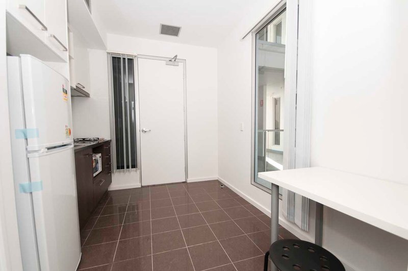 Photo - 605/235-237 Pirie Street, Adelaide SA 5000 - Image 1
