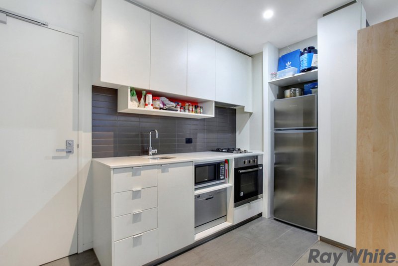 Photo - 605/253 Franklin Street, Melbourne VIC 3000 - Image 4