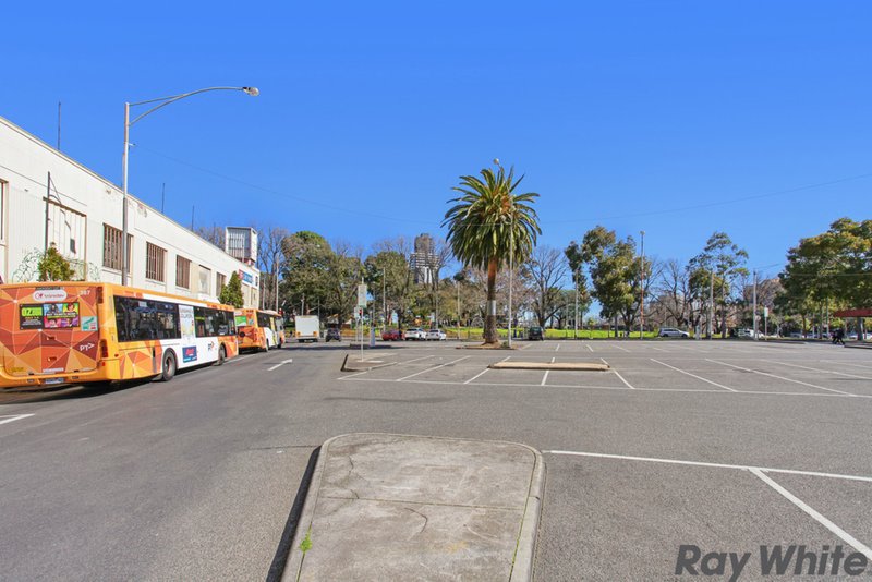 Photo - 605/253 Franklin Street, Melbourne VIC 3000 - Image 6