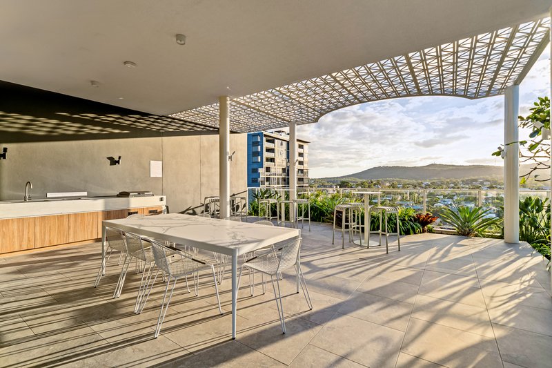 Photo - 605/28 Lissner Street, Toowong QLD 4066 - Image 15
