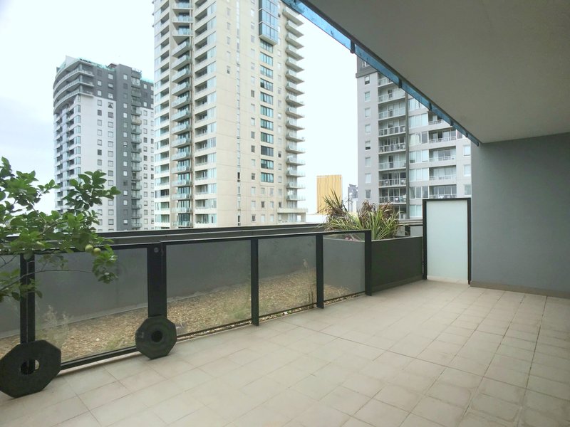 Photo - 605/50 Haig Street, Southbank VIC 3006 - Image 6