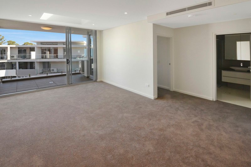 Photo - 605b/7-13 Centennial Avenue, Lane Cove NSW 2066 - Image 3