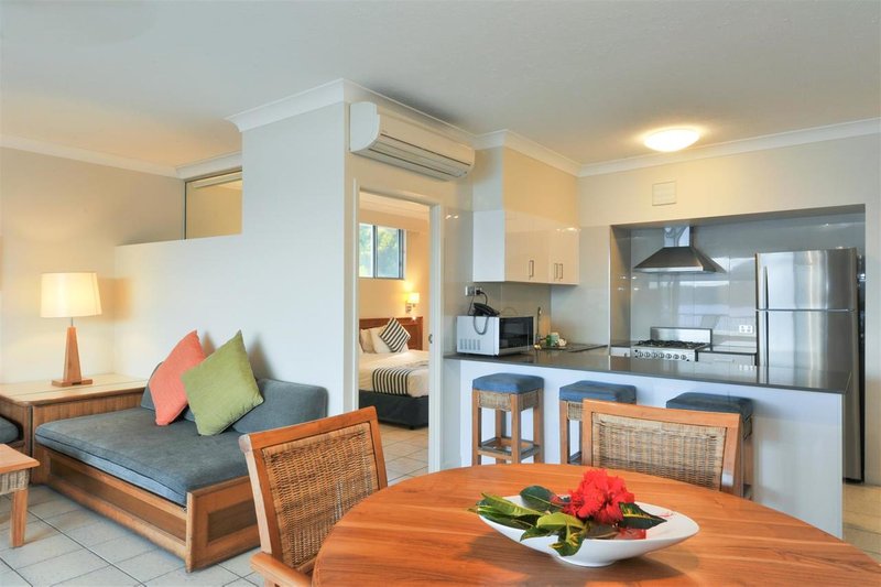 Photo - 606 E/14 Resort Drive, Whitsunday Apartments Drive, Hamilton Island QLD 4803 - Image 6