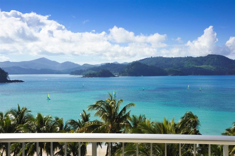 Photo - 606 E/14 Resort Drive, Whitsunday Apartments Drive, Hamilton Island QLD 4803 - Image 8