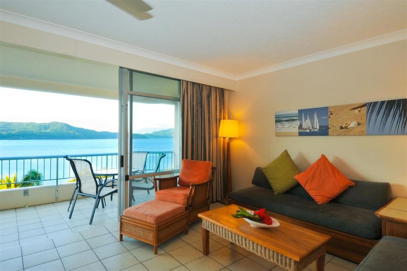 Photo - 606 E/14 Resort Drive, Whitsunday Apartments Drive, Hamilton Island QLD 4803 - Image 17