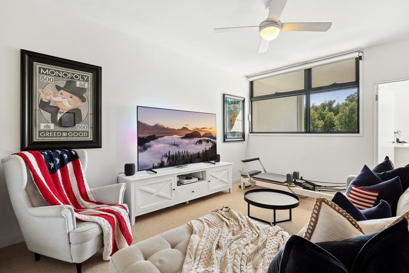 Photo - 606/12 Parkside Circuit, Hamilton QLD 4007 - Image 11