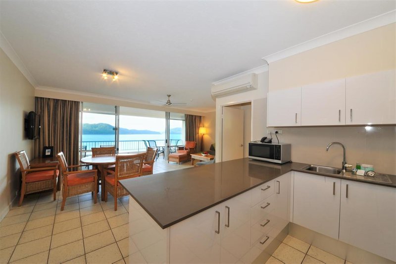 Photo - 606/14 Resort Drive, Hamilton Island QLD 4803 - Image 5