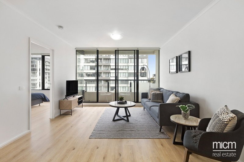 Photo - 606/148 Wells Street, South Melbourne VIC 3205 - Image 3