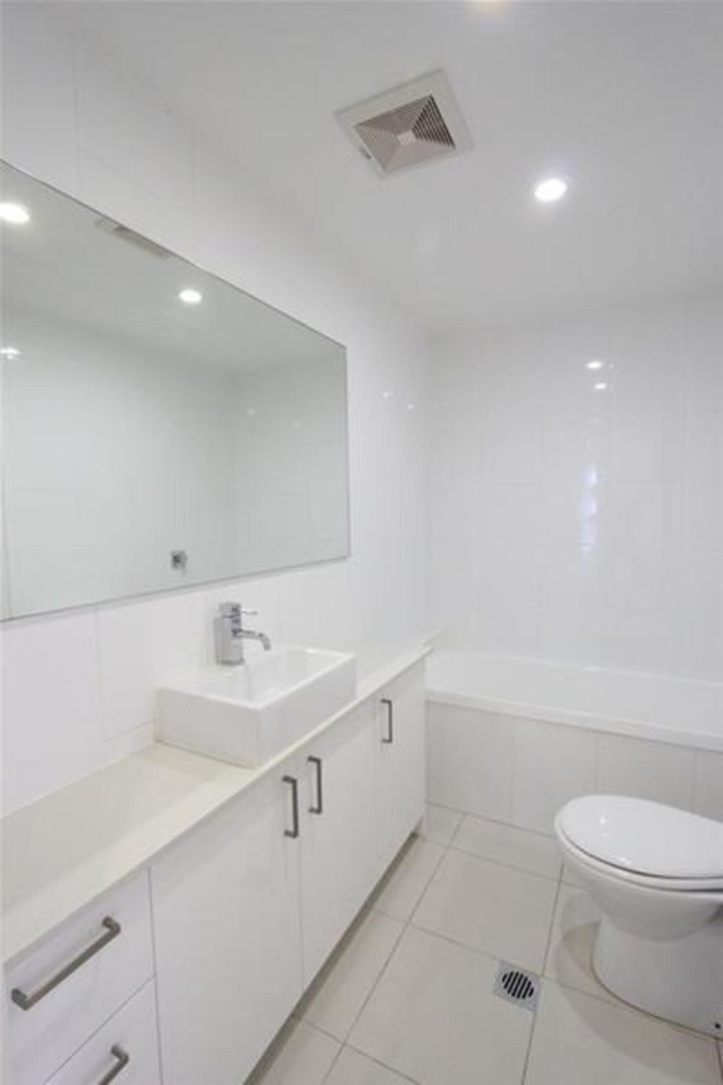 Photo - 606/20 Playfield Street, Chermside QLD 4032 - Image 10