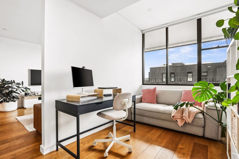 Photo - 606/22b George Street, Leichhardt NSW 2040 - Image 2