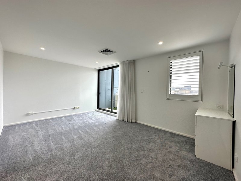 Photo - 606/328 King Street, Newcastle NSW 2300 - Image 5