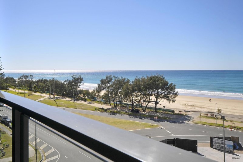 Photo - 606/3440 Surfers Paradise Boulevard, Surfers Paradise QLD 4217 - Image 1