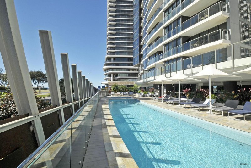 Photo - 606/3440 Surfers Paradise Boulevard, Surfers Paradise QLD 4217 - Image 17