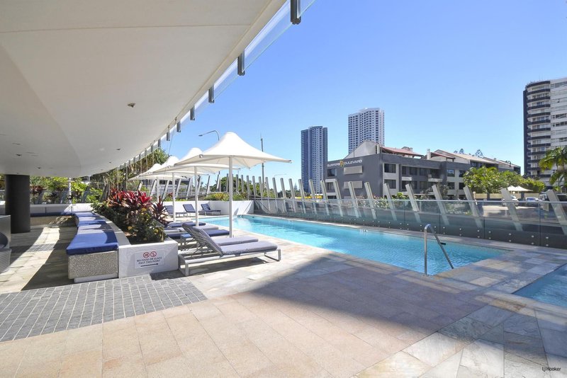 Photo - 606/3440 Surfers Paradise Boulevard, Surfers Paradise QLD 4217 - Image 18