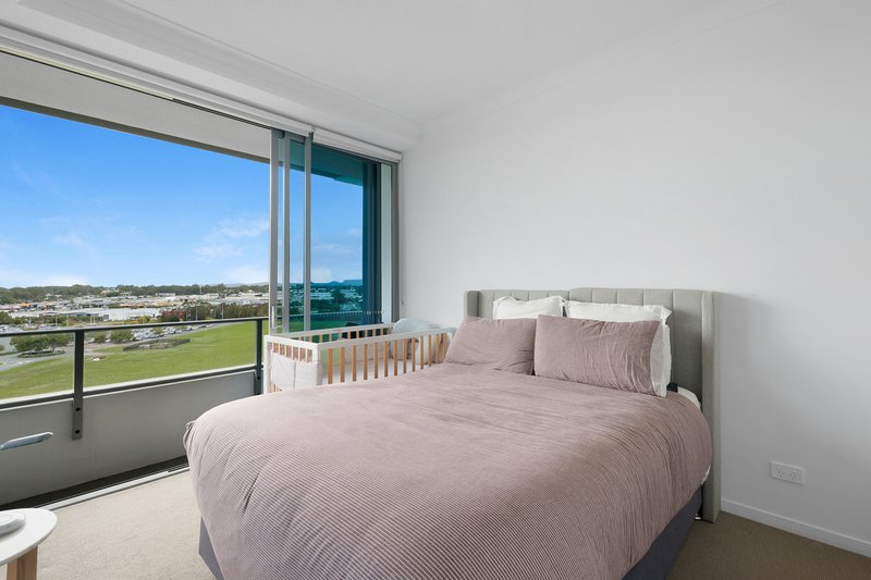 Photo - 606/43 Harbour Town Drive, Biggera Waters QLD 4216 - Image 7