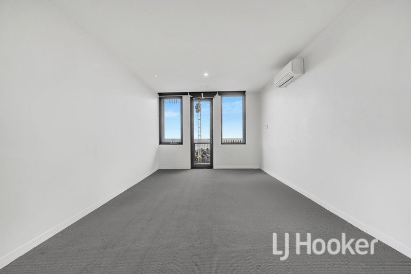 Photo - 606/435 Nepean Highway, Frankston VIC 3199 - Image 3