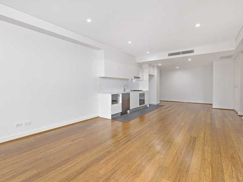 Photo - 606/532-53 Mowbray Road, Lane Cove NSW 2066 - Image 3