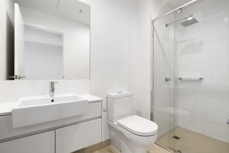 Photo - 606A/2-8 Clinch Avenue, Preston VIC 3072 - Image 4