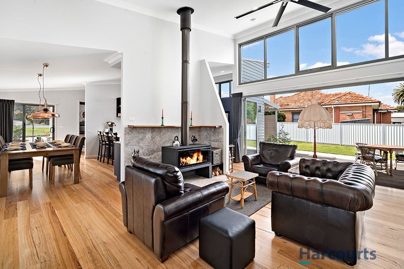 Photo - 607 Darling Street, Redan VIC 3350 - Image 3