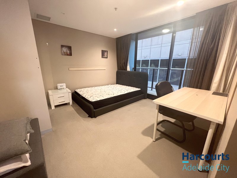 Photo - 607/104 North Terrace, Adelaide SA 5000 - Image 6