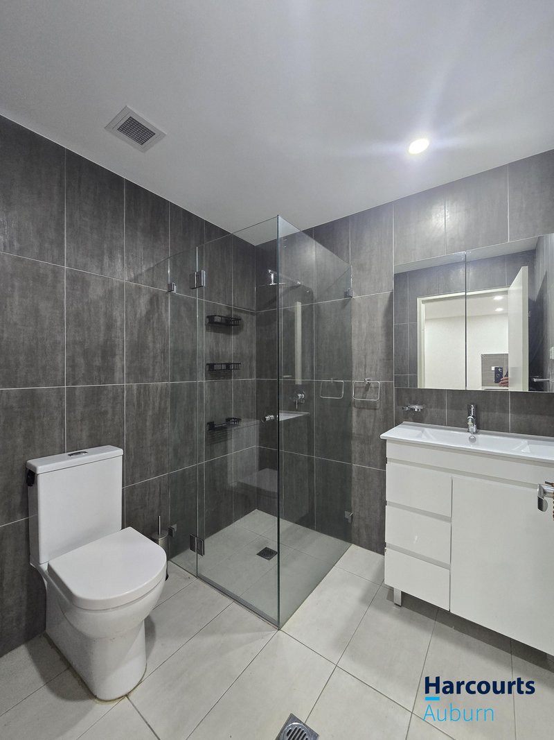 Photo - 607/18 Harrow Road, Auburn NSW 2144 - Image 5