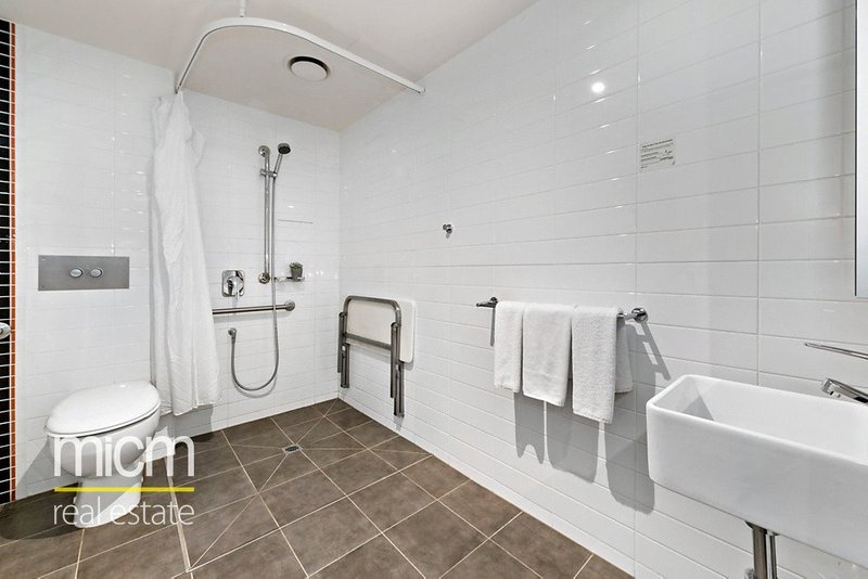 Photo - 607/181 A’Beckett Street, Melbourne VIC 3000 - Image 7