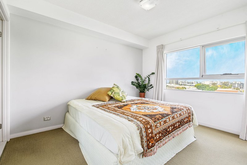 Photo - 607/185 Redcliffe Parade, Redcliffe QLD 4020 - Image 8