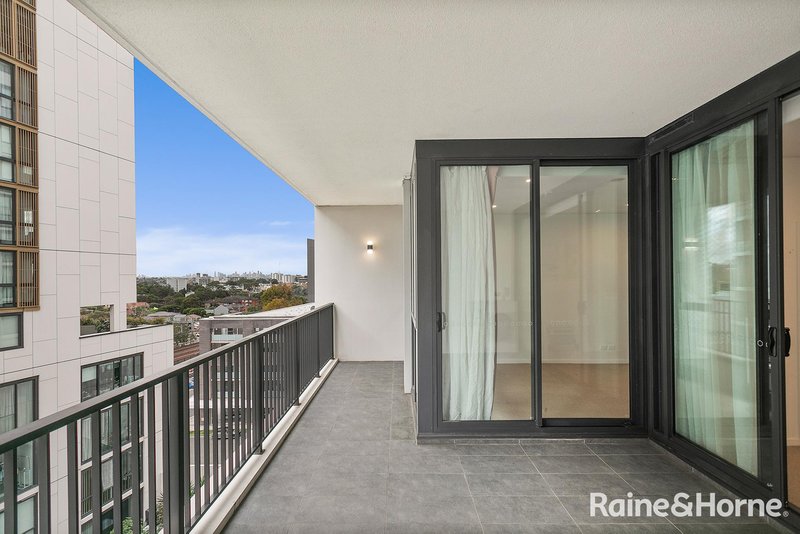 Photo - 607/3 Blake Street, Kogarah NSW 2217 - Image 3