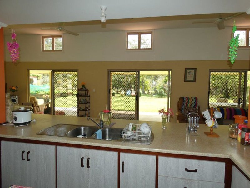 Photo - 608 Cross Road, Euleilah QLD 4674 - Image 7