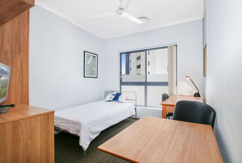 Photo - 608/108 Margaret Street, Brisbane City QLD 4000 - Image 4