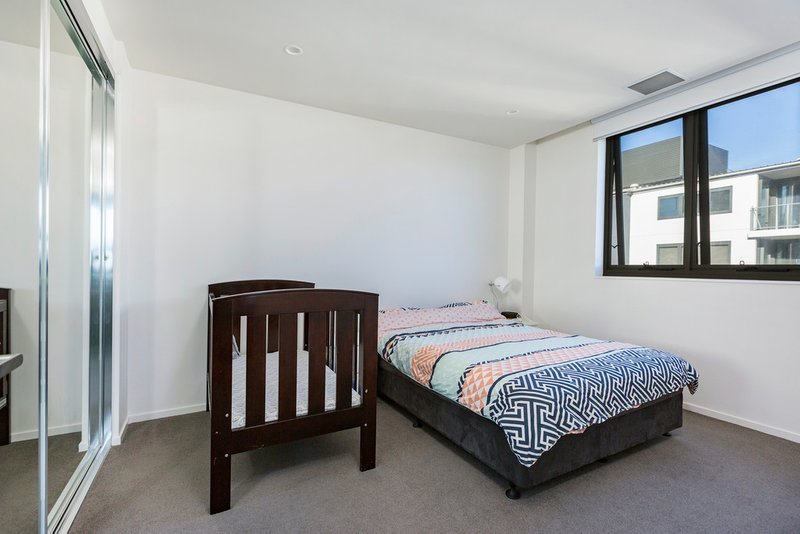 Photo - 608/53 Mort Street, Braddon ACT 2612 - Image 8