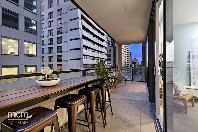 Photo - 608/55 Queens Road, Melbourne VIC 3004 - Image 4