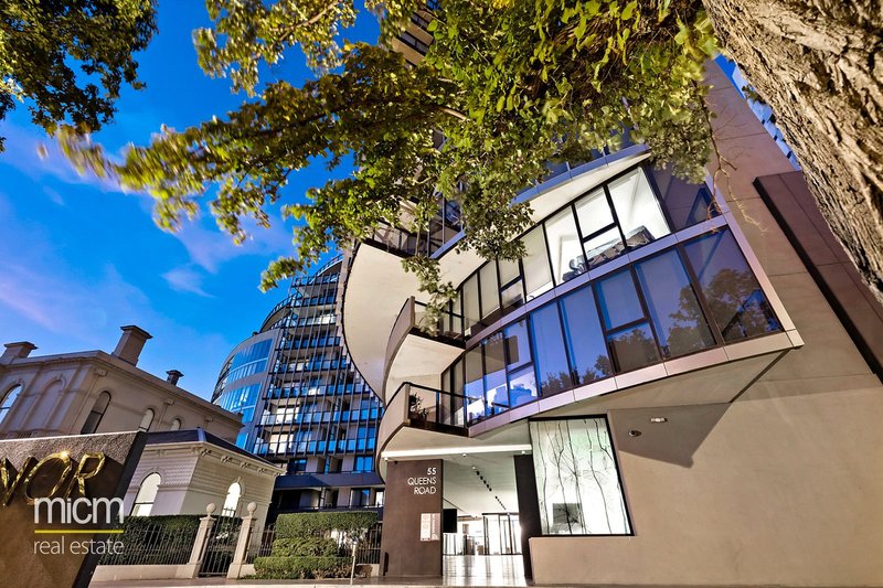 Photo - 608/55 Queens Road, Melbourne VIC 3004 - Image 8