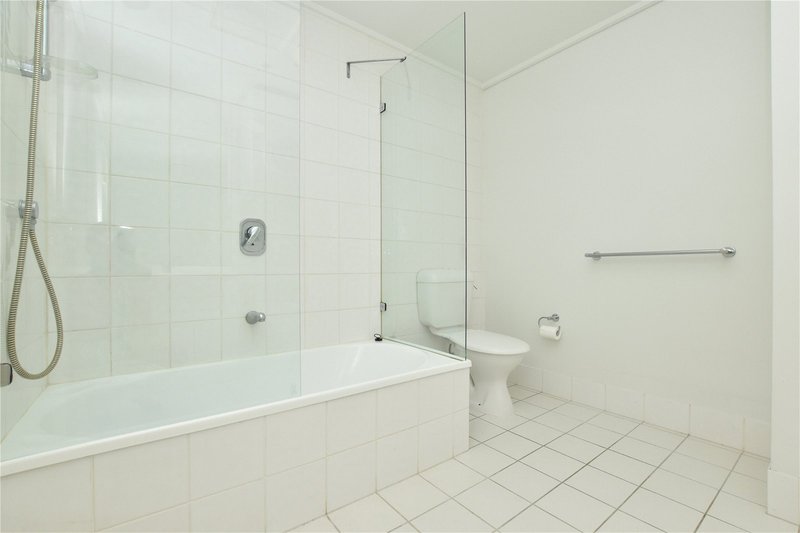 Photo - 608/668 Bourke Street, Melbourne VIC 3000 - Image 6