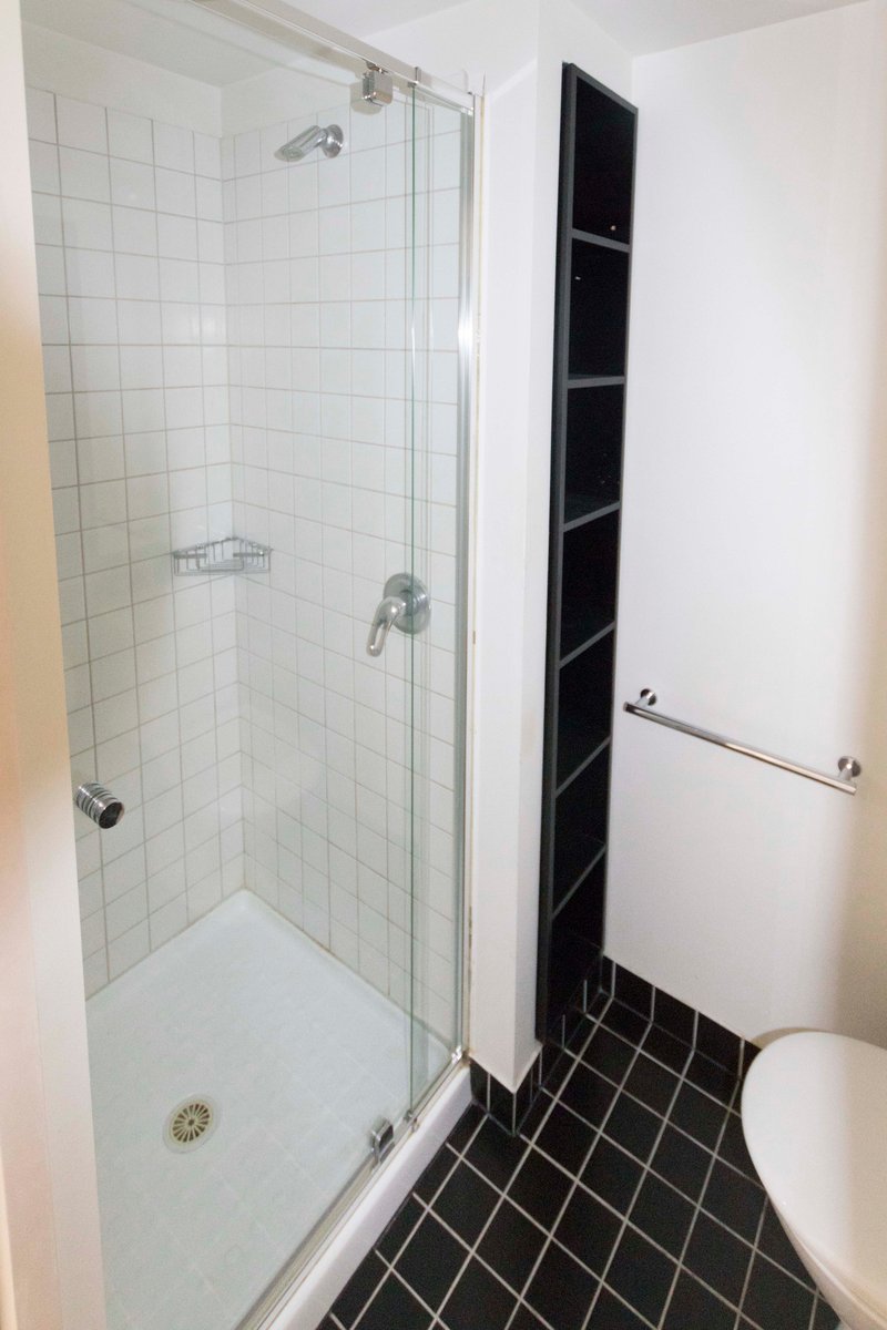 Photo - 608/8 Vale Street, North Melbourne VIC 3051 - Image 4