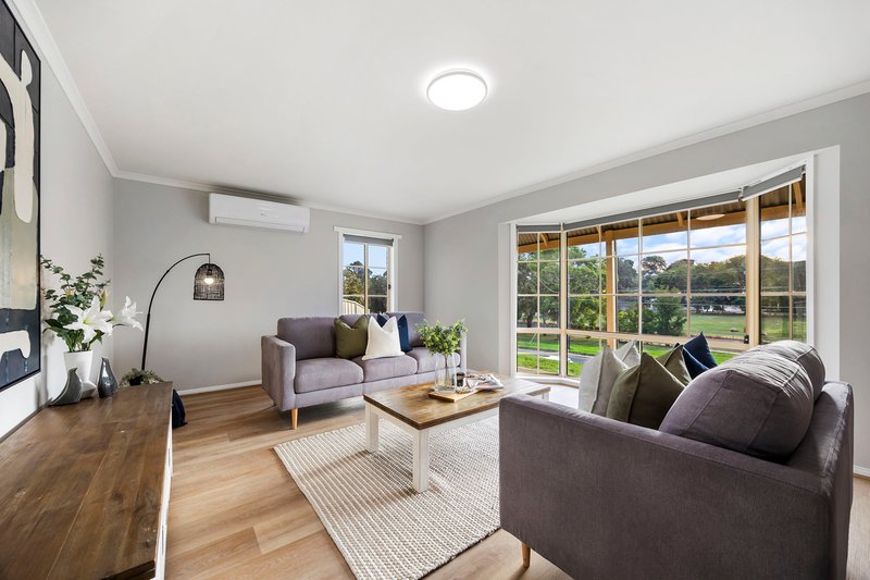 Photo - 609 Humffray Street South, Golden Point VIC 3350 - Image 2