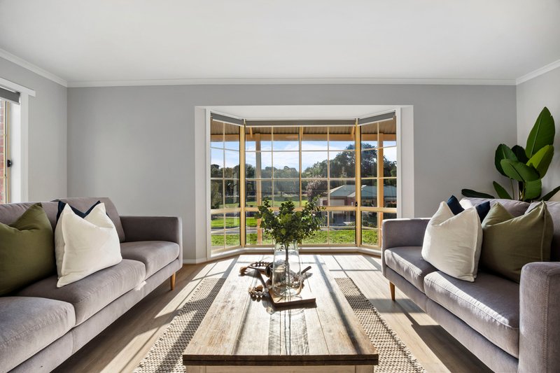 Photo - 609 Humffray Street South, Golden Point VIC 3350 - Image 3