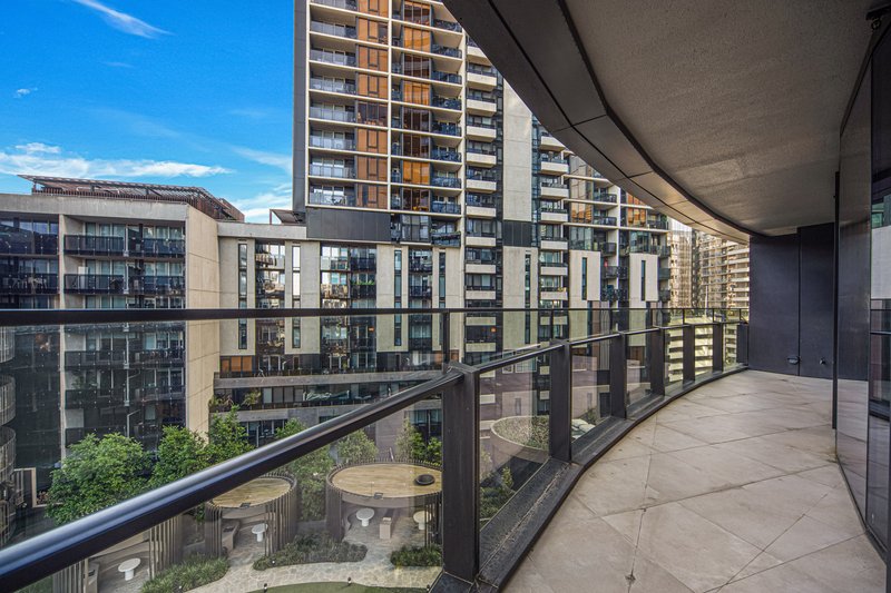 Photo - 609/1 Almeida Crescent, South Yarra VIC 3141 - Image 7