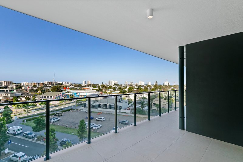 Photo - 609/12 South Sea Islander Way, Maroochydore QLD 4558 - Image 3