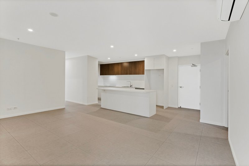 Photo - 609/12 South Sea Islander Way, Maroochydore QLD 4558 - Image 8